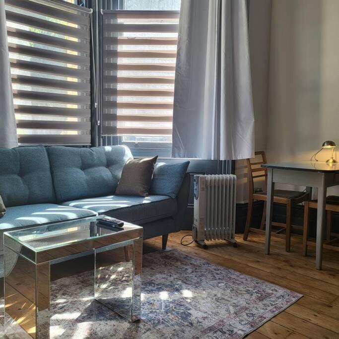 21 Mini Loft Apartment - Great Location - Comfy King Size Bed Hove Exteriér fotografie