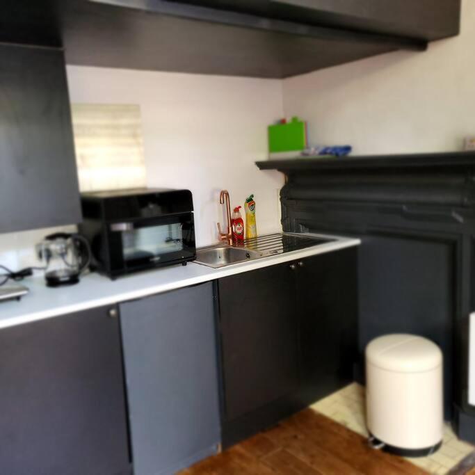 21 Mini Loft Apartment - Great Location - Comfy King Size Bed Hove Exteriér fotografie