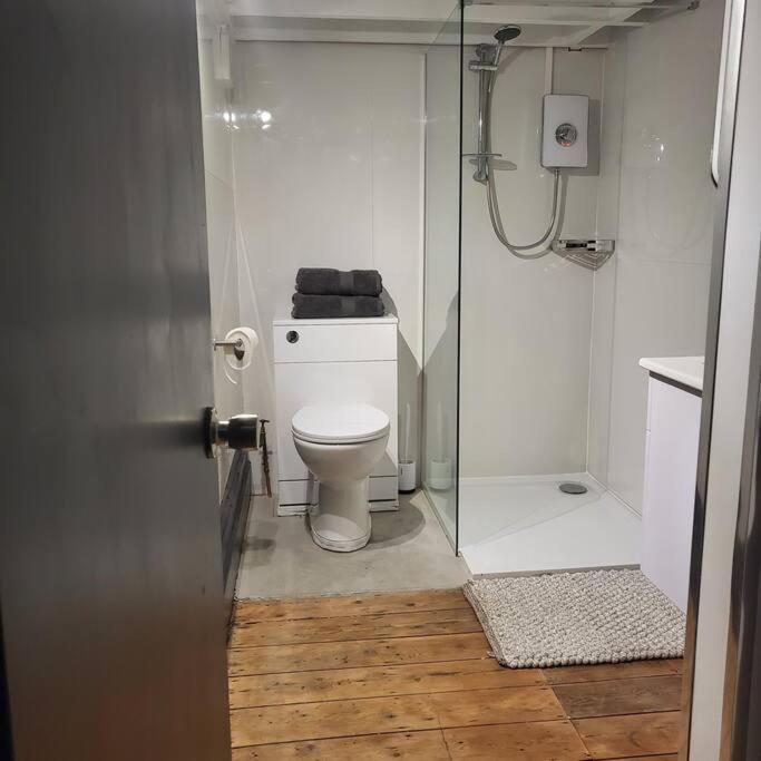 21 Mini Loft Apartment - Great Location - Comfy King Size Bed Hove Exteriér fotografie